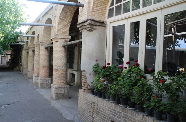 سرای ناصری زنجان (اوزون دالان)